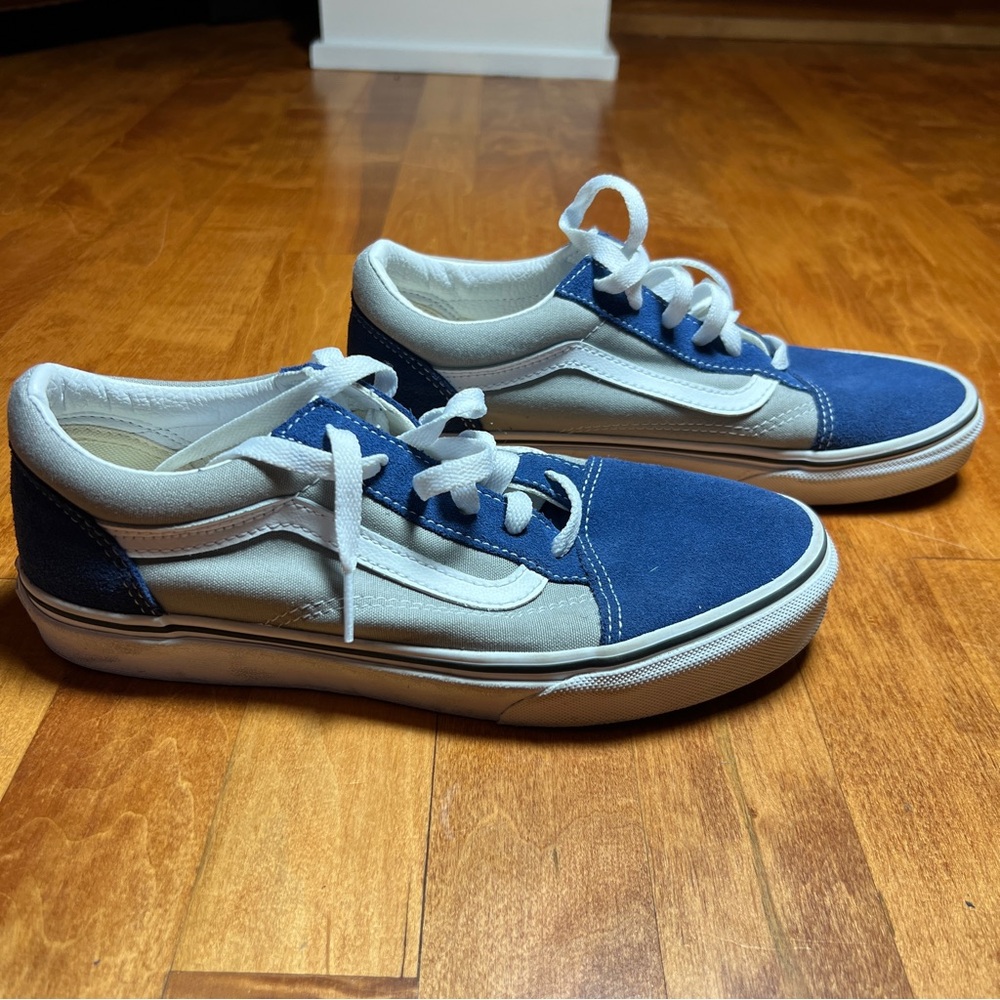 Vans Old Skool Kids Blue and White Sneakers